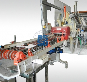 GLAZING LINE FOR LISTELS